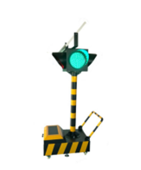 天山太阳能移动信号灯