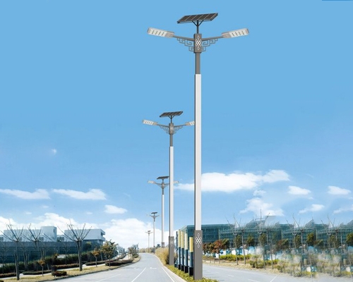 1742827475242030.jpg 天山太阳能路灯.jpg
