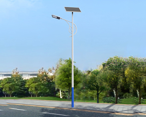 天山太阳能路灯